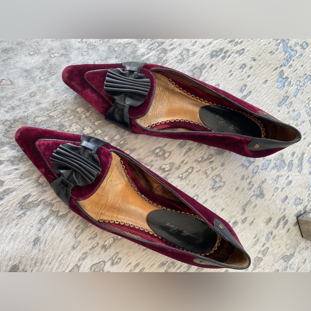 Dark Romantic Vintage vampire wine velvet w/leather Italian made flats 6 1/2